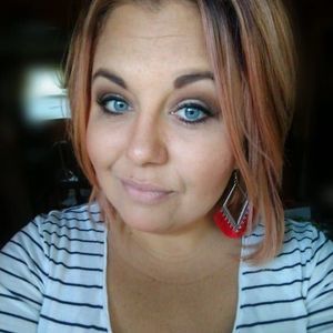 Meet your Posher, Ashli